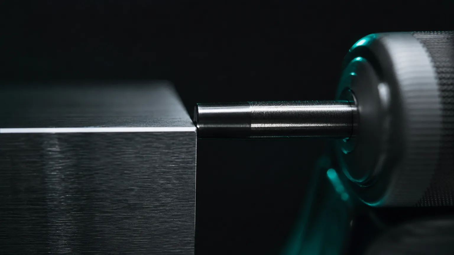 How Hard Is 0.01 mm? The Real Link Between Machining Accuracy, Tolerance Grades and Cost